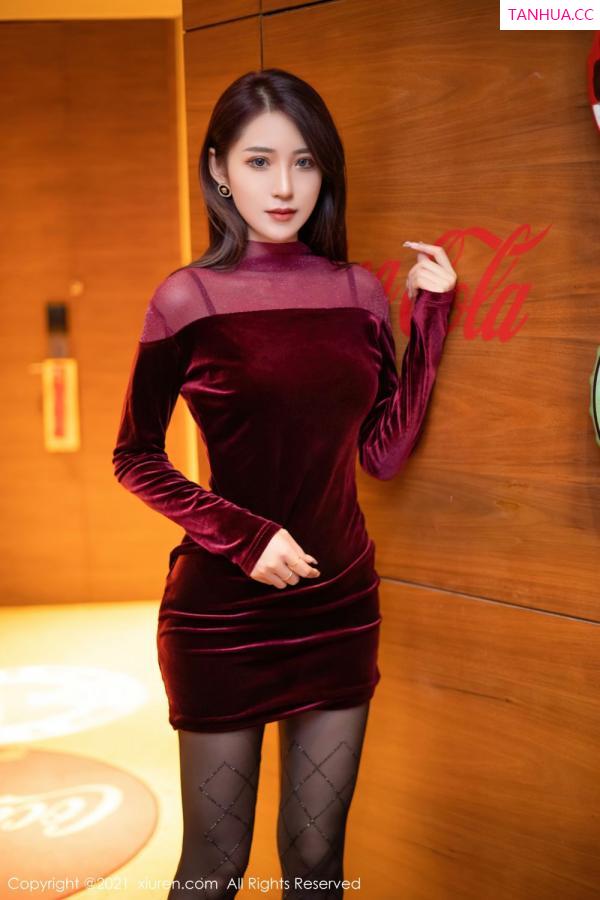 骨感女神周慕汐 猩红礼裙纷呈艳艳